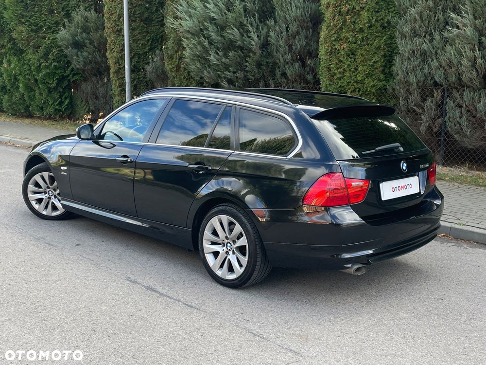 BMW Seria 3 320d - 19