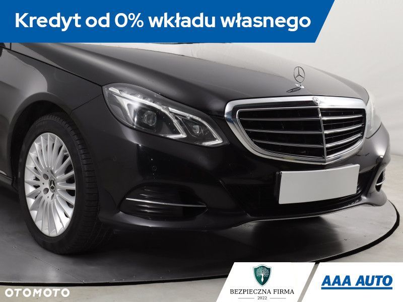 Mercedes-Benz Klasa E - 24