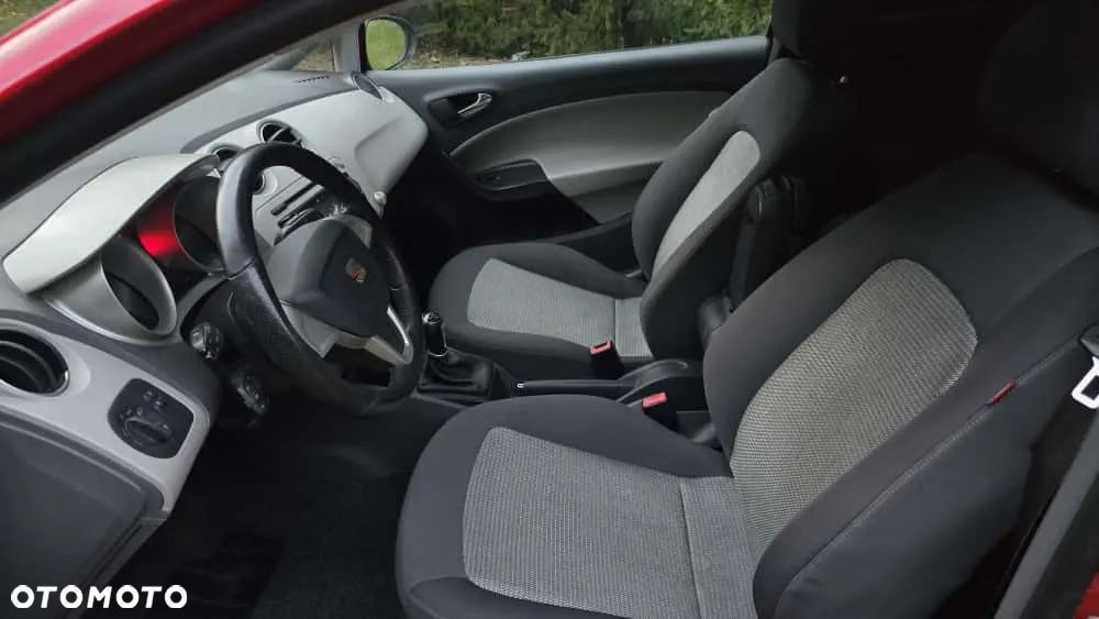 Seat Ibiza SC 1.4 16V Style - 11