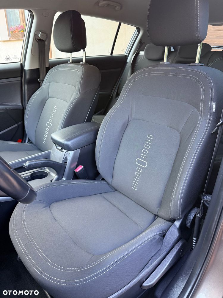 Kia Sportage - 32