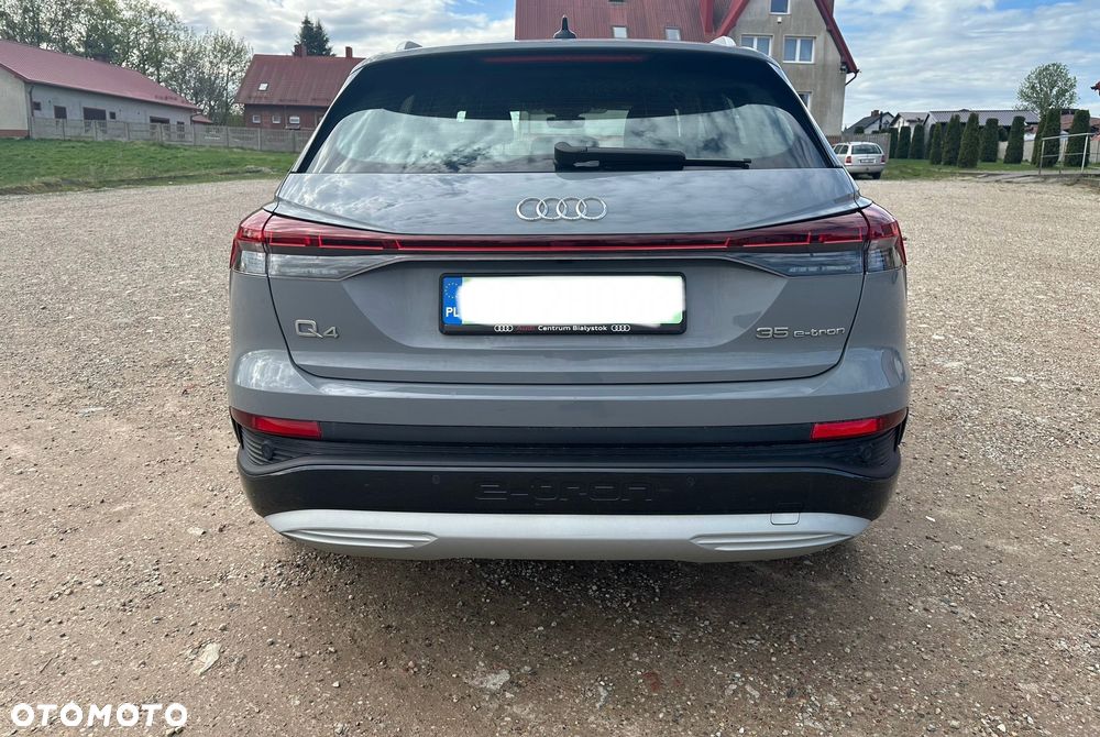 Audi Q4 e-tron - 6