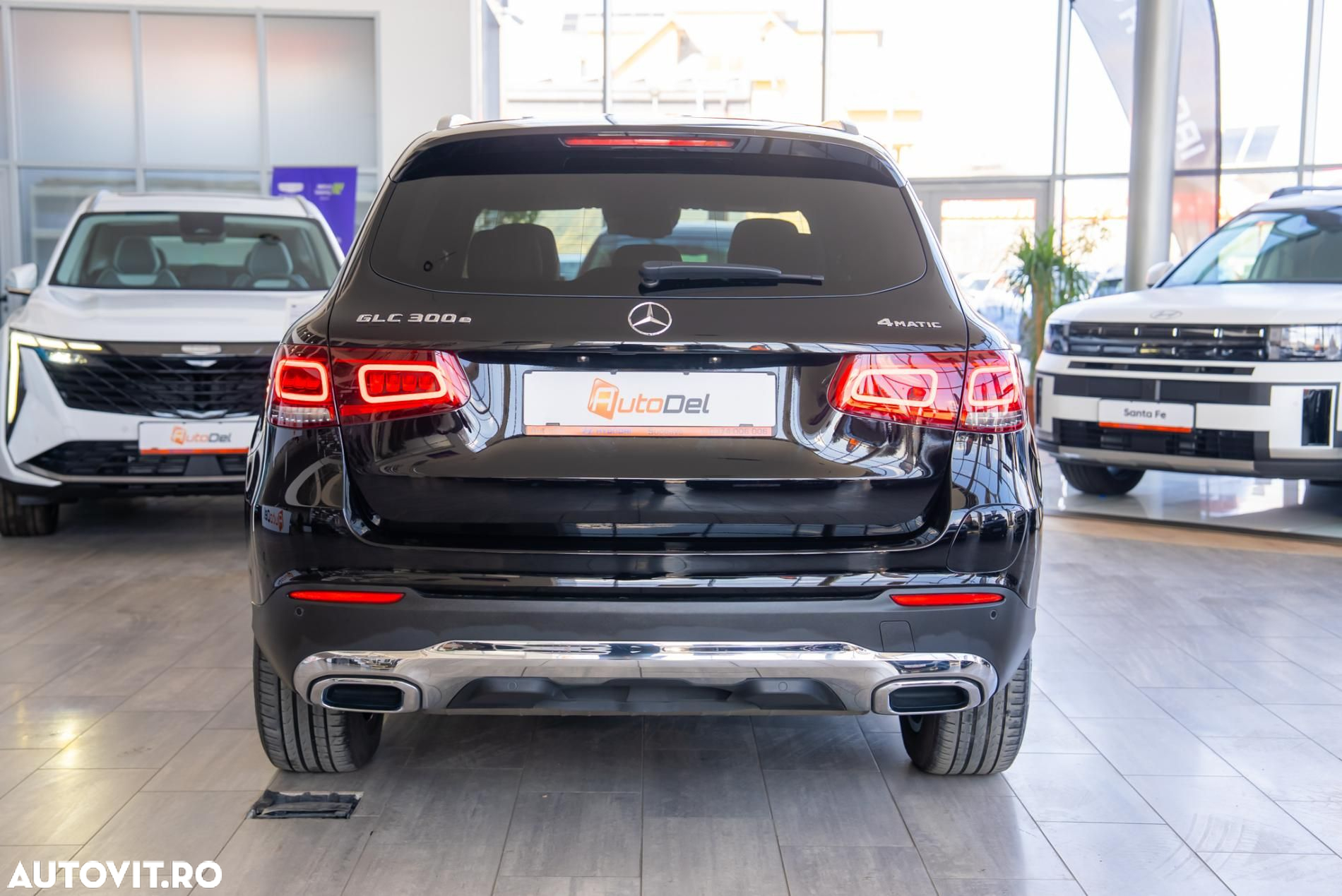 Mercedes-Benz GLC 300 e 4Matic 9G-TRONIC - 12