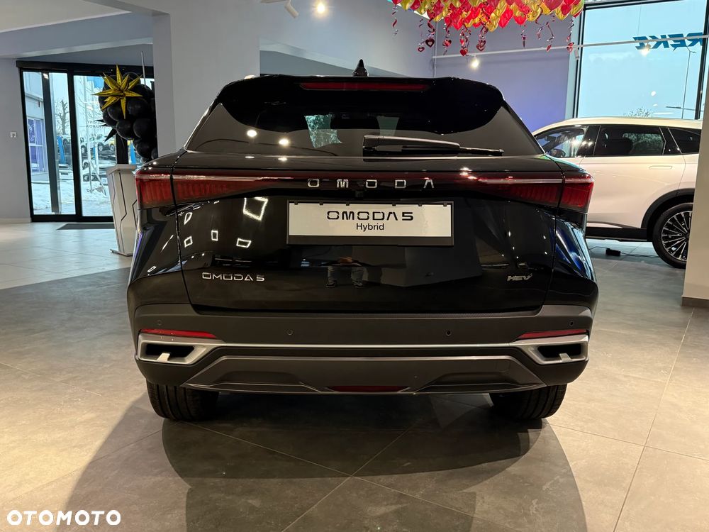 Omoda 5 1.5 T-GDI Hybrid Premium DHT - 8