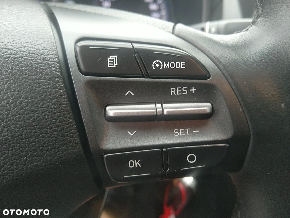 Hyundai Kona - 25