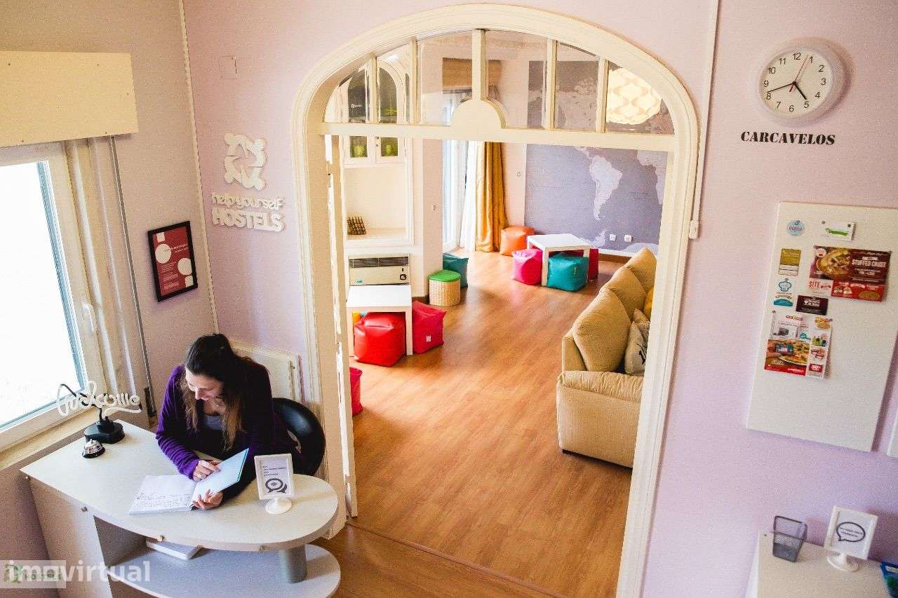 Quarto em hostel no centro de Carcavelos - Grande imagem: 2/5