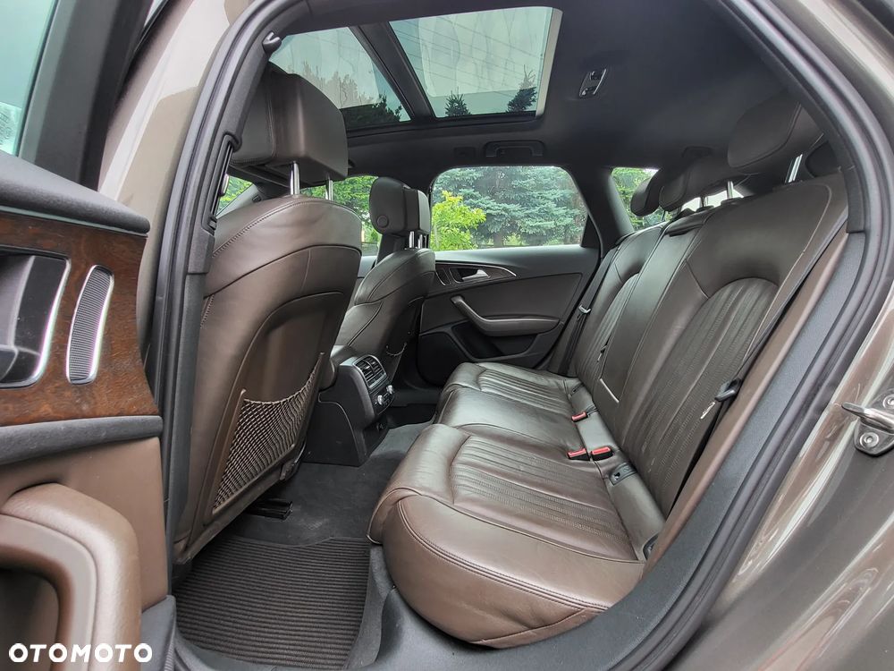 Audi A6 Allroad - 16
