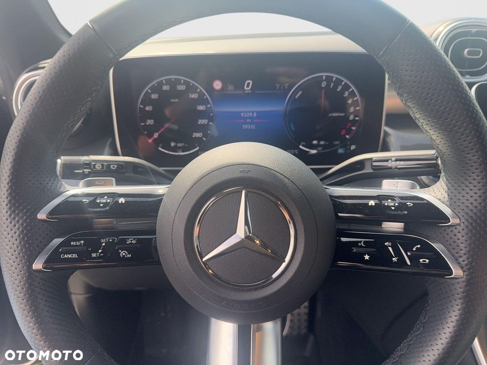 Mercedes-Benz GLC - 14