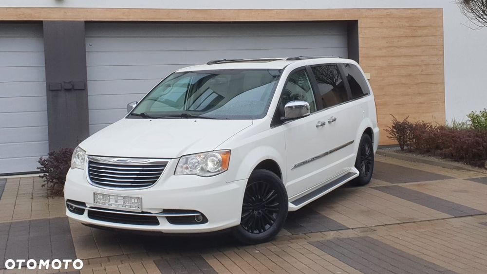 Chrysler Town & Country 3.6 Limited - 1