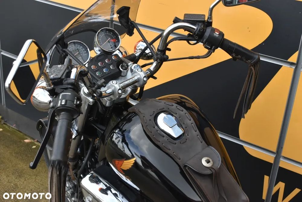 Honda Shadow - 12