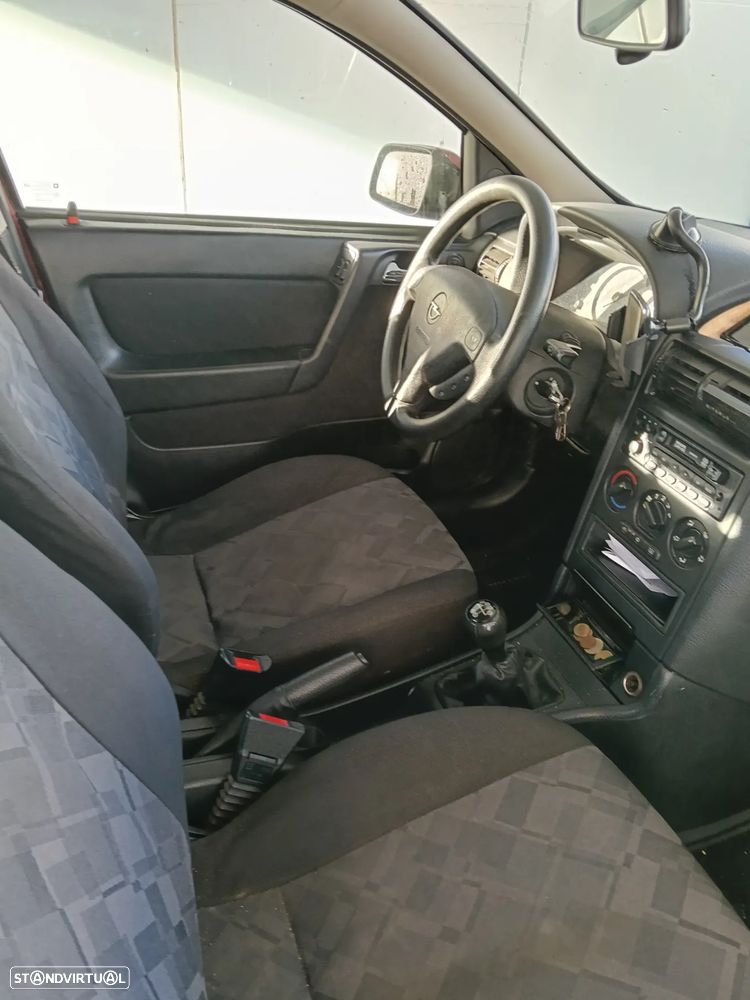 Opel Astra 1.4 Sport - 13