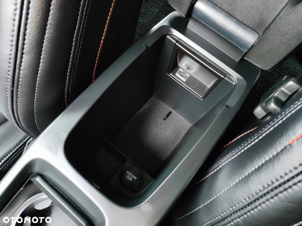 Volvo V40 D2 Ocean Race - 23