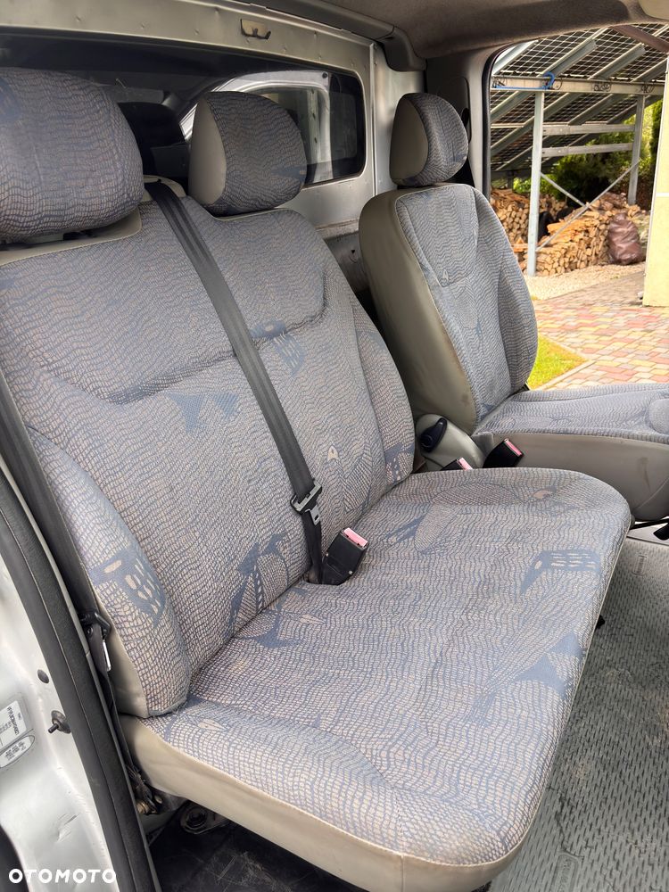 Renault Trafic - 11
