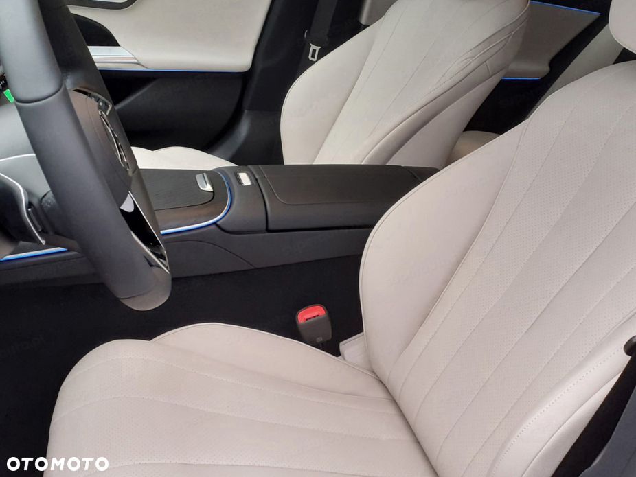 Mercedes-Benz Klasa E - 7