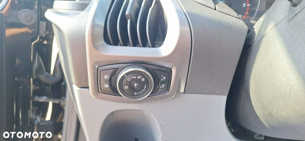 Ford Transit Custom - 16