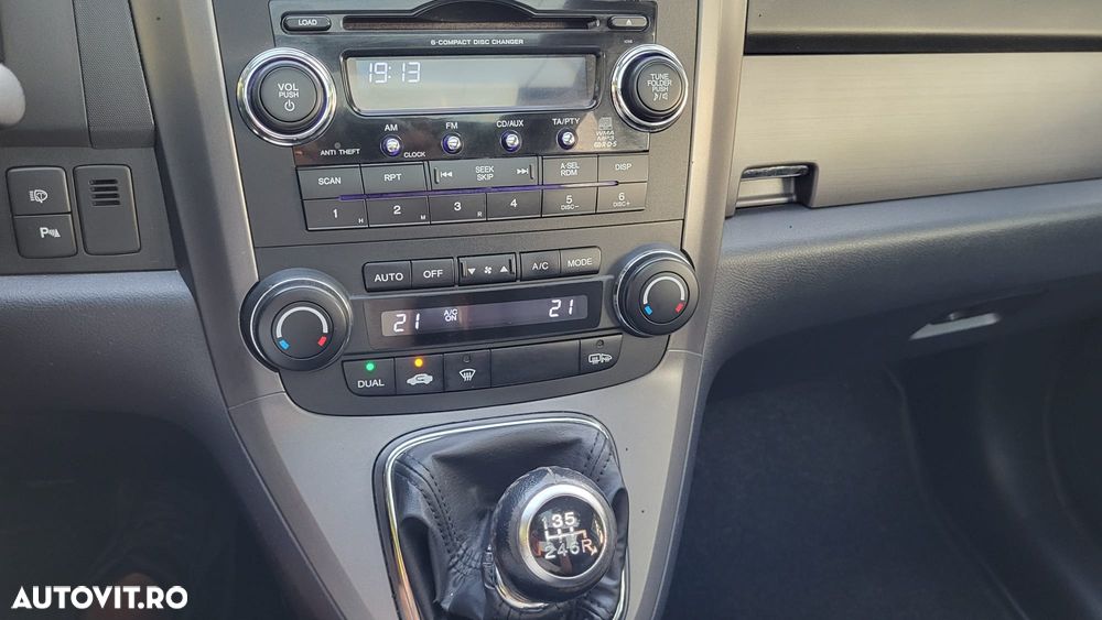 Honda CR-V - 10