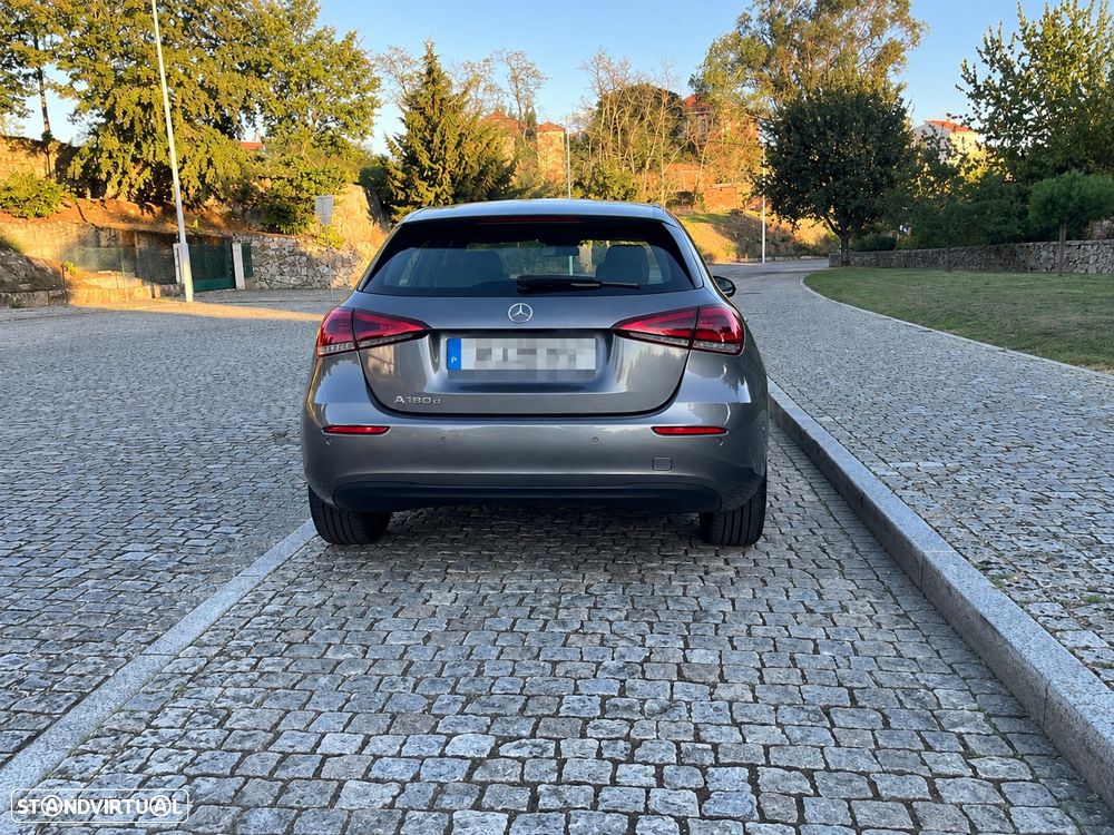 Mercedes-Benz A 180 - 5