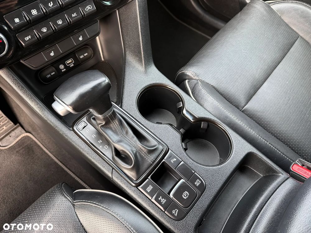 Kia Sportage 2,0 CRDI AWD GT Line - 22