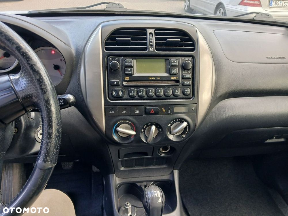 Toyota RAV4 4x2 Edition - 17