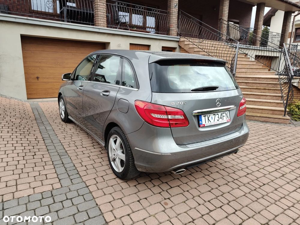 Mercedes-Benz Klasa B 200 CDI (BlueEFFICIENCY) 7G-DCT - 4