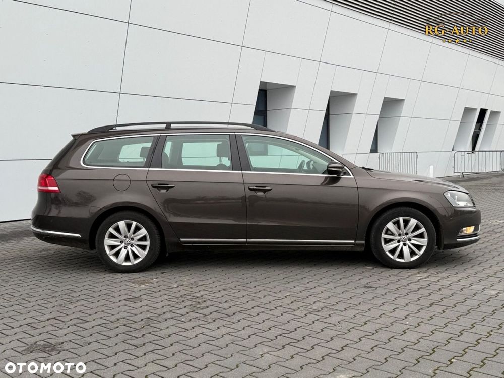 Volkswagen Passat - 35