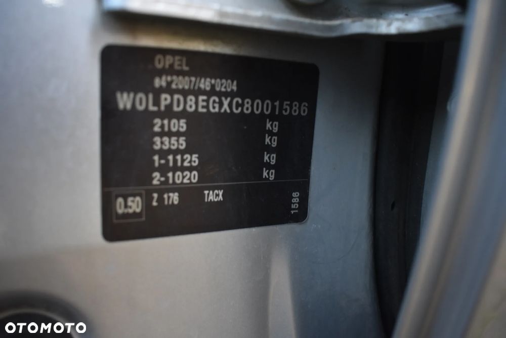 Opel Astra - 35