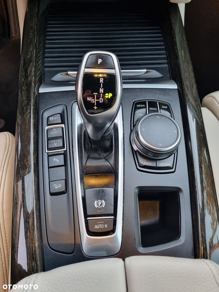 BMW X5 xDrive25d - 19
