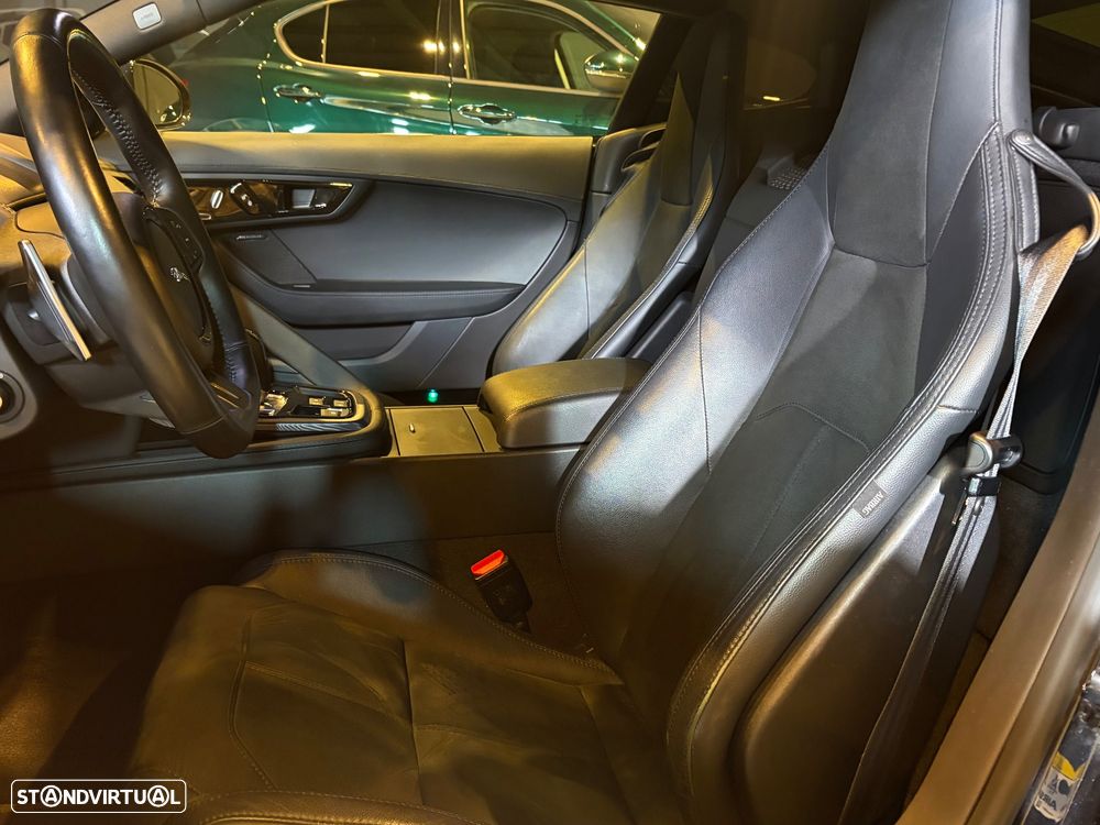 Jaguar F-Type 2.0 i4 R-Dynamic - 16