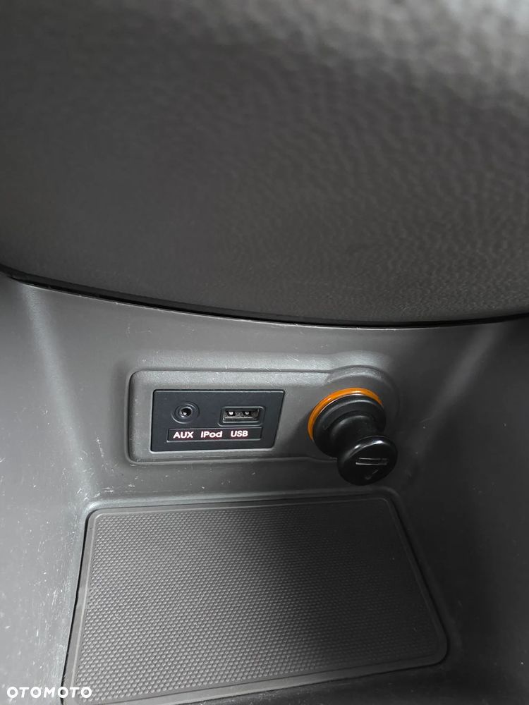 Kia Venga 1.6 CVVT Automatik Platinum Edition - 22