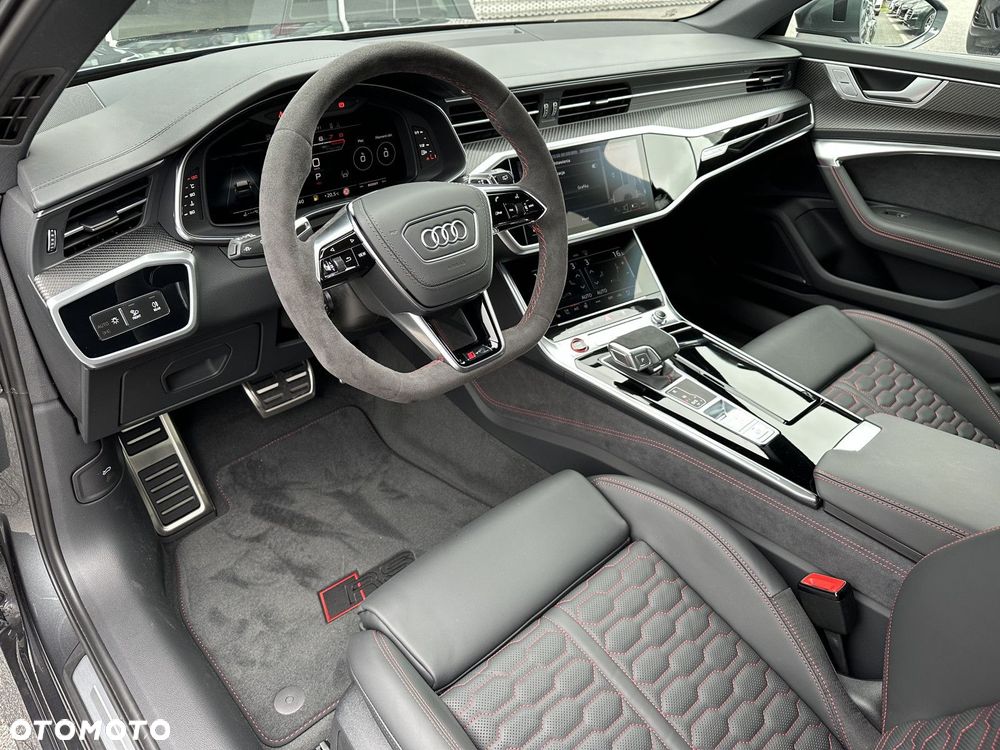 Audi RS6 Avant - 13