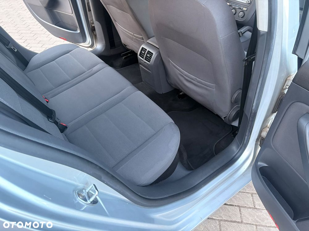 Volkswagen Golf 1.4 Edition - 21