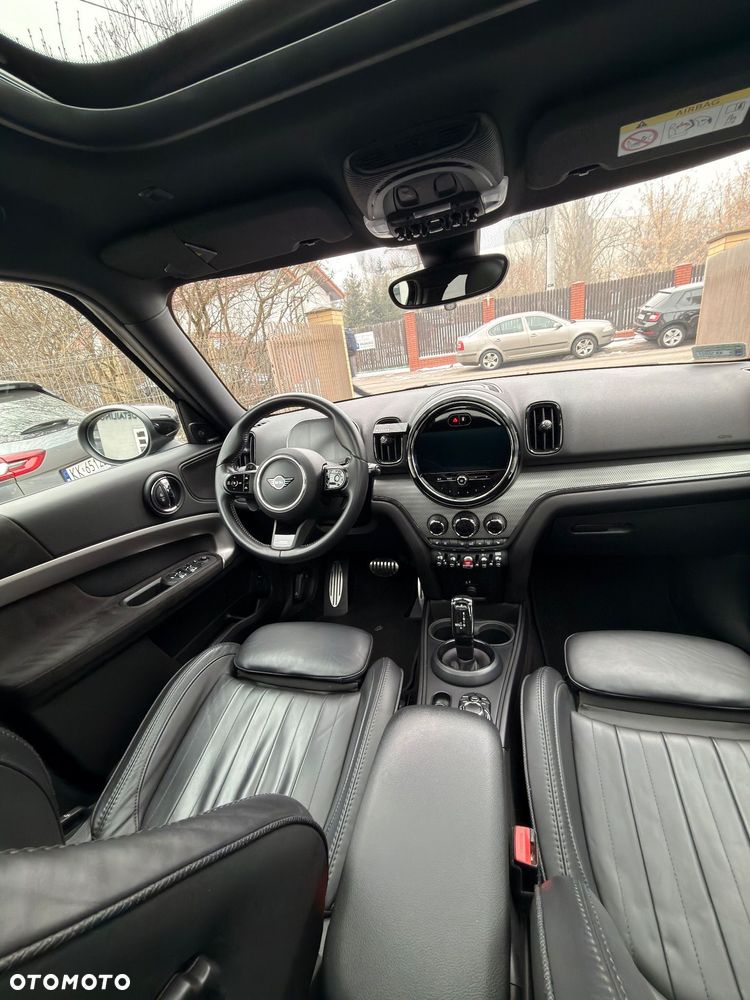 MINI John Cooper Works ALL4 sport - 12