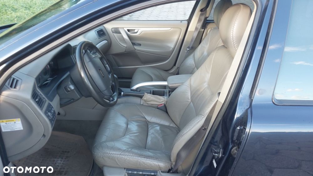 Volvo XC 70 - 6