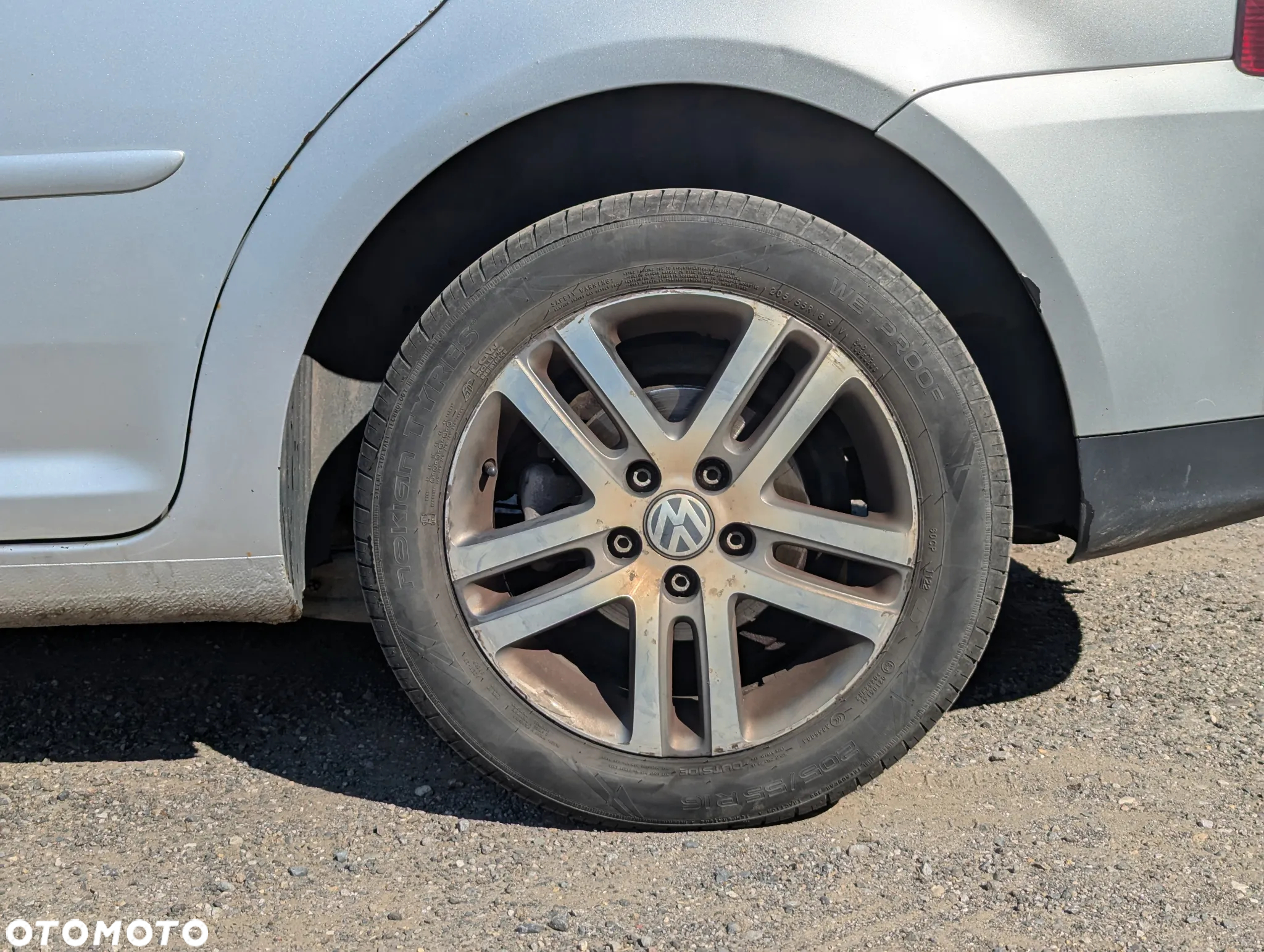 Volkswagen Touran 1.9 TDI Conceptline - 7