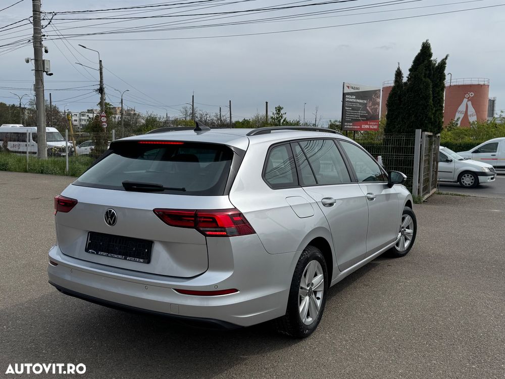 Volkswagen Golf 2.0 TDI SCR Life - 17
