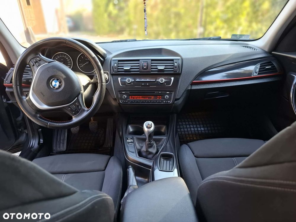 BMW Seria 1 118i Sport Line - 5