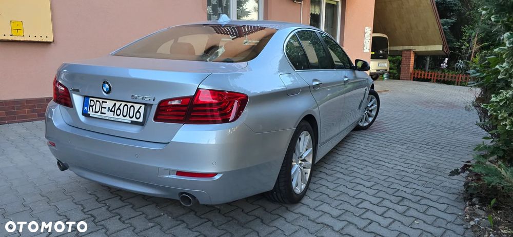 BMW Seria 5 535i xDrive Sport-Aut Luxury Line - 8