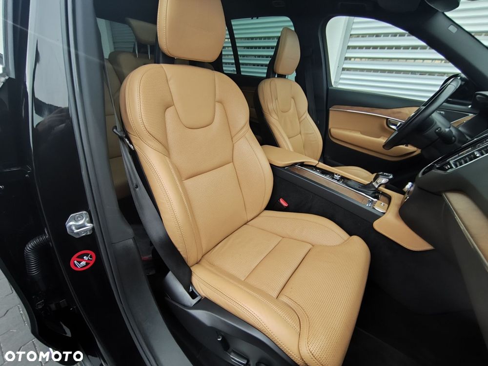 Volvo XC 90 - 15