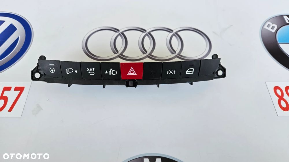 Fiat 500L Panel sterowania światłami Włącznik awaryjnych Przełącznik 735591881 - 1
