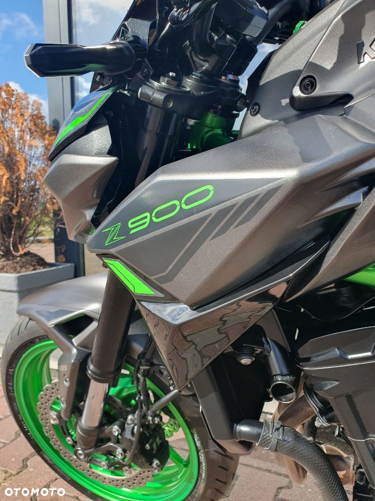 Kawasaki Z 900 - 11