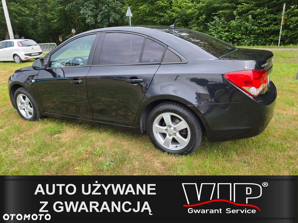 Chevrolet Cruze 1.6 - 6