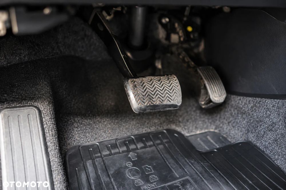 Toyota RAV4 2.0 Premium 4x4 MS - 19
