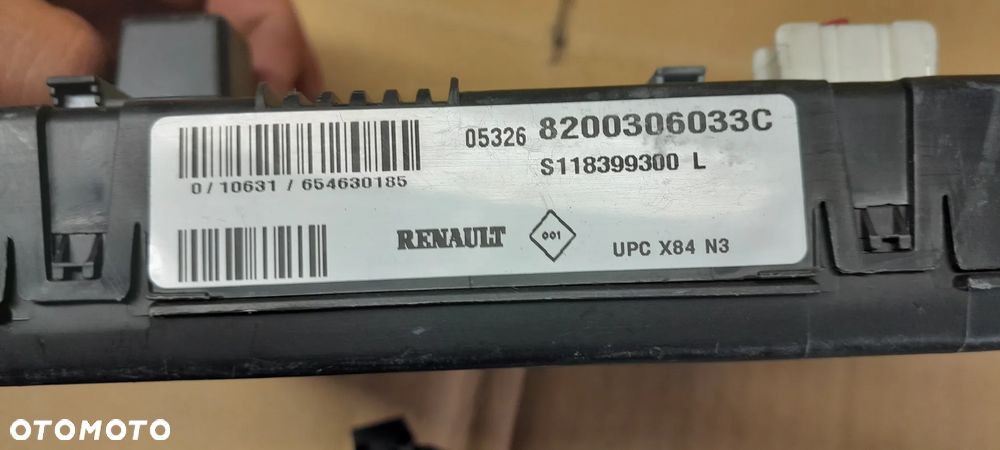 RENAULT MEGANE SCENIC II MODUŁ UPC - 2