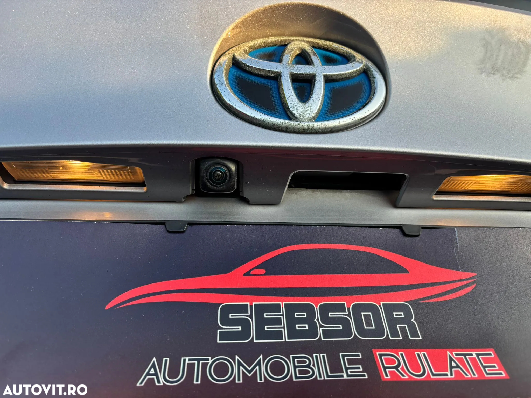 Toyota C-HR 1.8 HSD 122 CP 4x2 CVT Style - 28