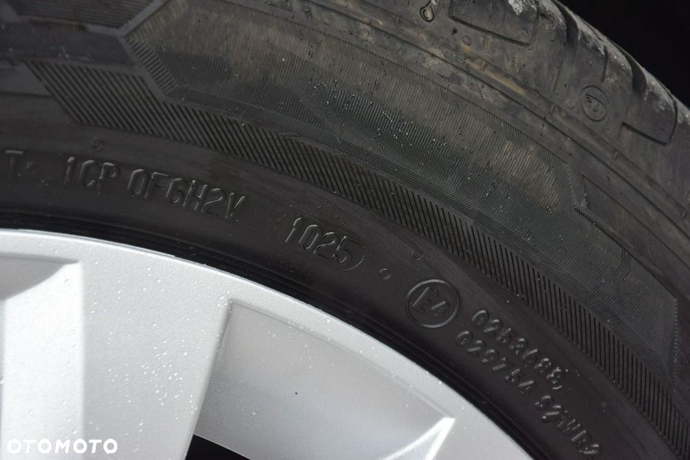 Peugeot Partner BlueHDi 120 Stop&Start Allure - 22