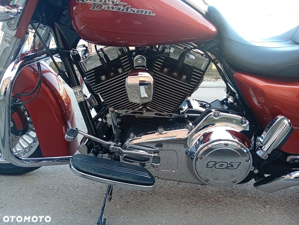 Harley-Davidson Touring Street Glide - 5