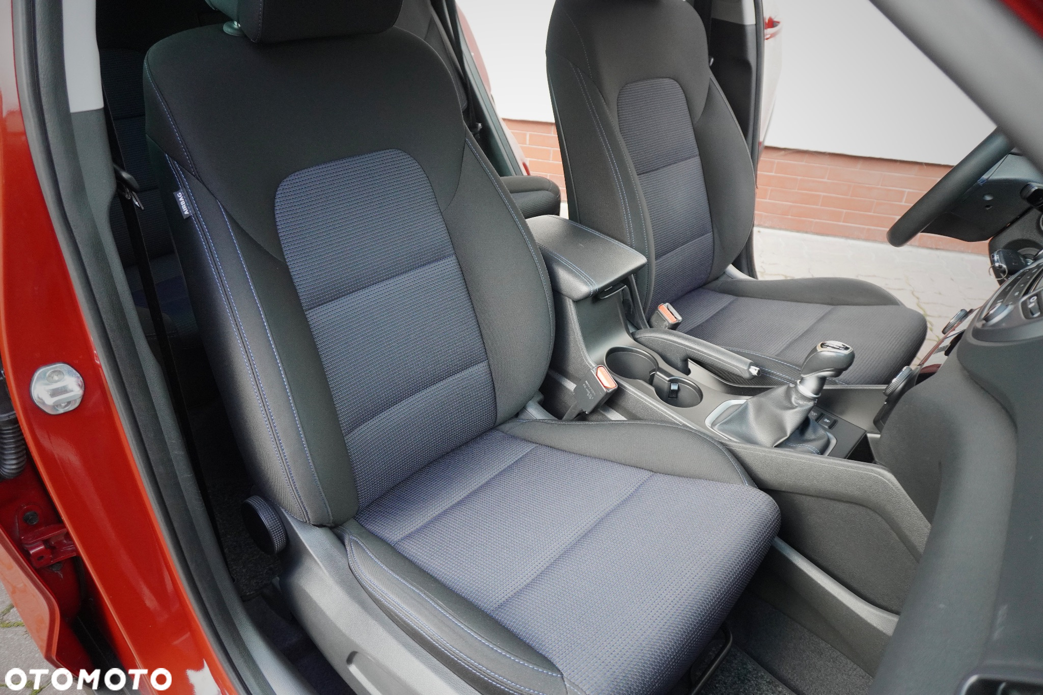 Hyundai Tucson 1.6 GDi 2WD Trend - 9
