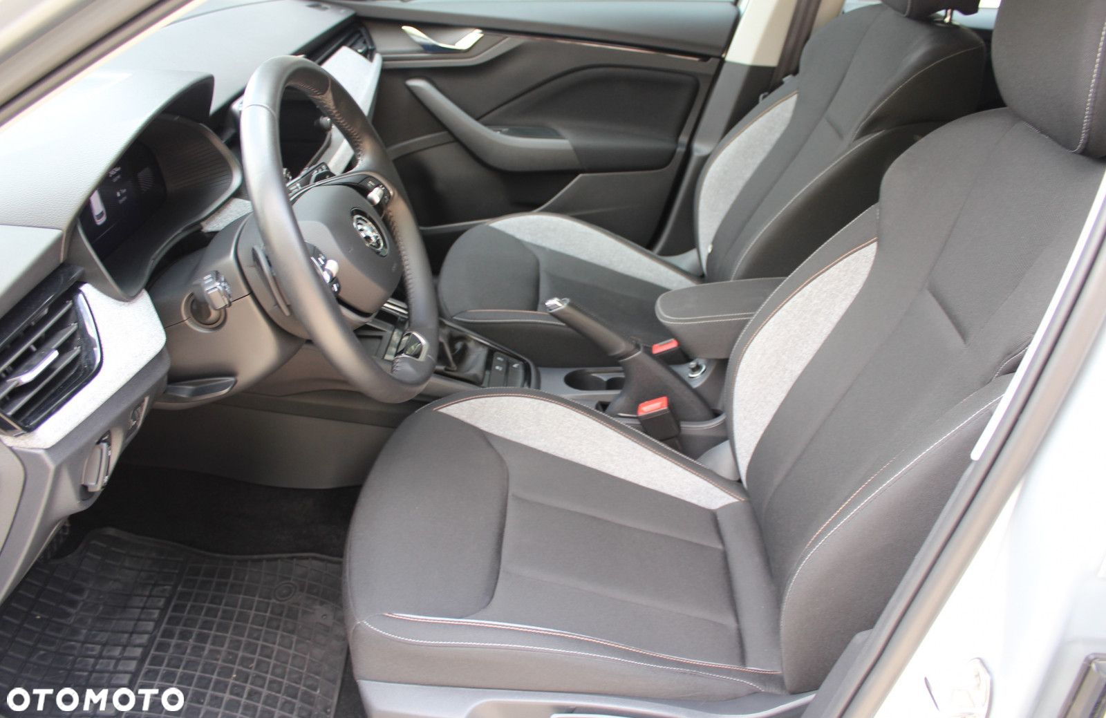Skoda Kamiq 1.5 TSI Selection DSG - 12