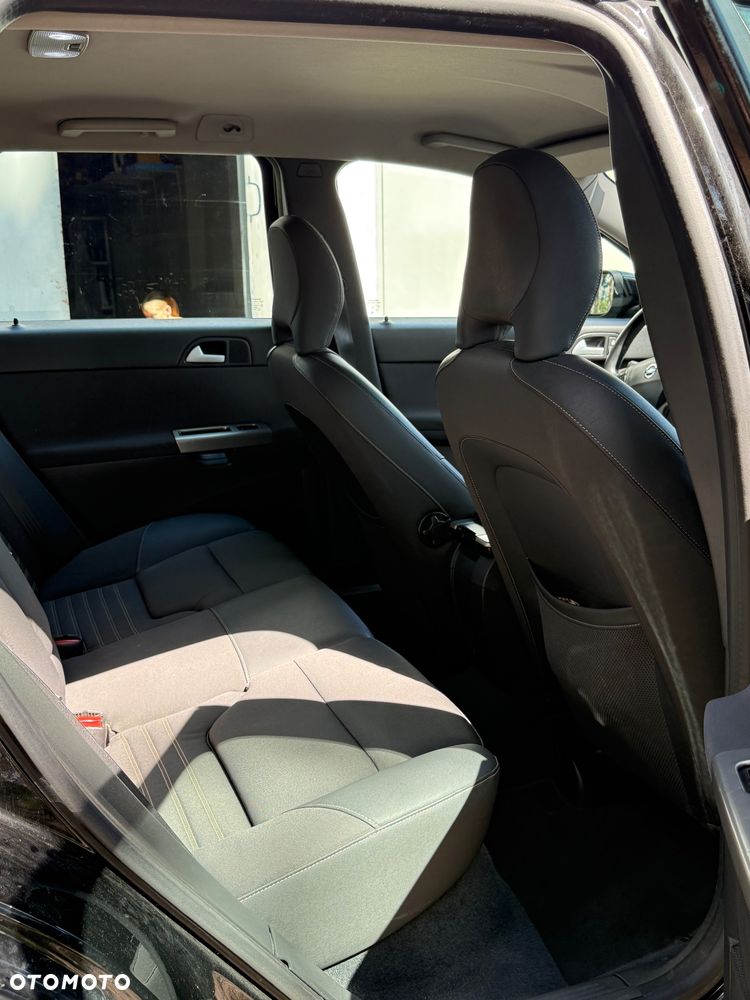 Volvo V50 2.0D Momentum - 17
