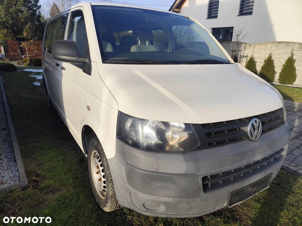 Volkswagen Transporter - 2