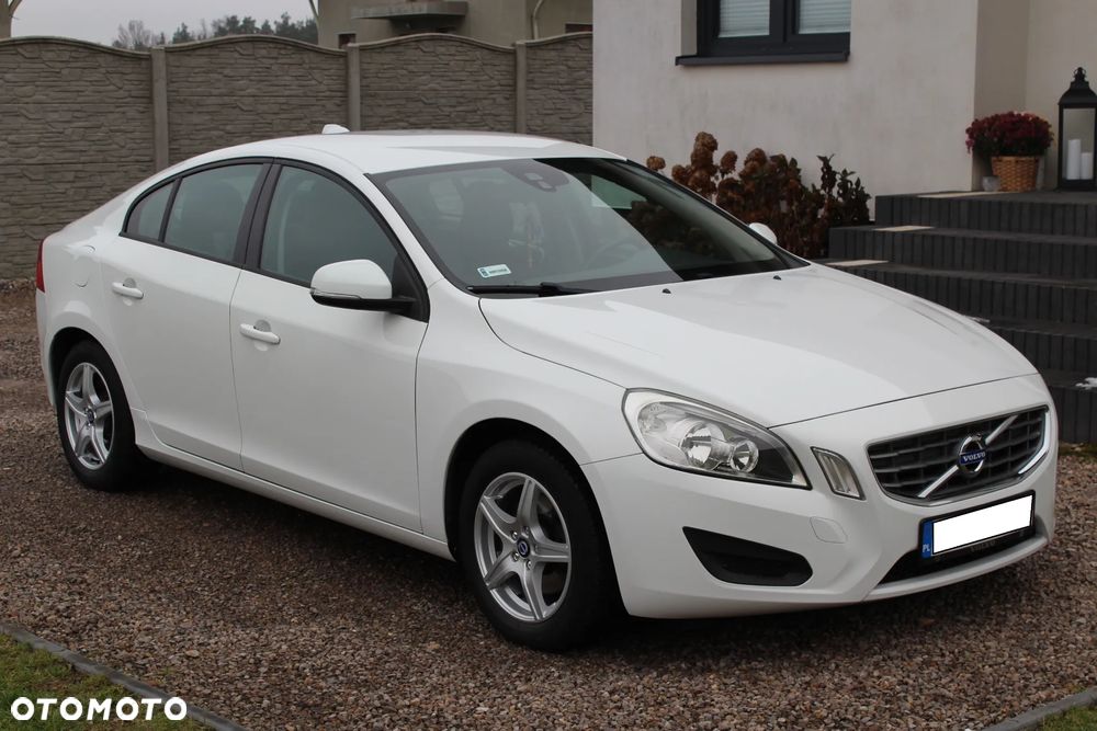Volvo S60 DRIVe - 1
